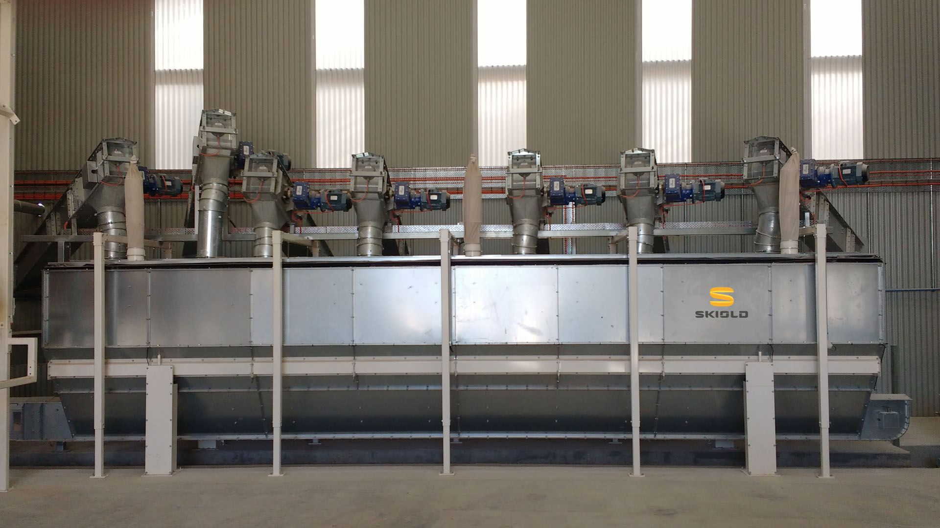 Macro dosing of raw materials in feed mills | SKIOLD